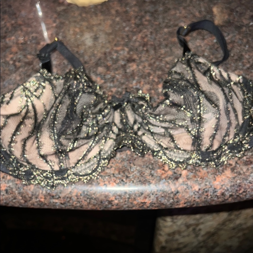 Luxurious Black and Gold Bra, never worn